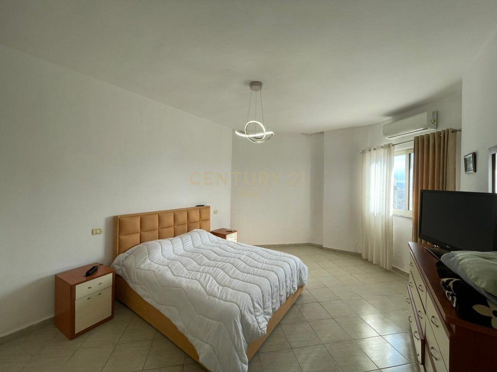 Apartment 2+1 for Sale at Kazazi Durrës !!!