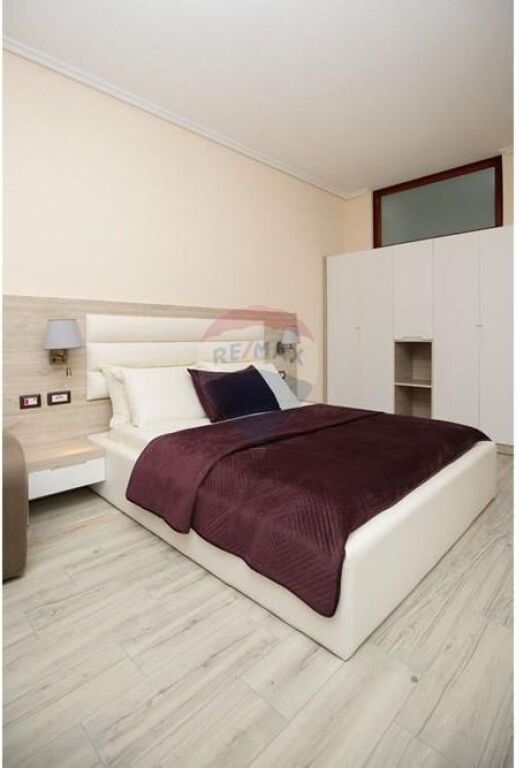 🏨 Hotel për Qira – Kuzum Baba, Vlorë