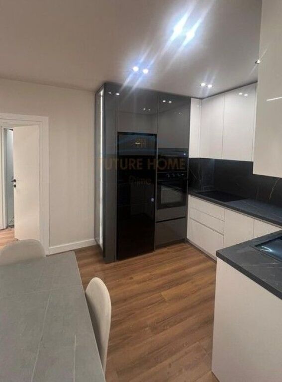 Qera , Apartament 2+1+2 , Qemal Stafa , Tirane