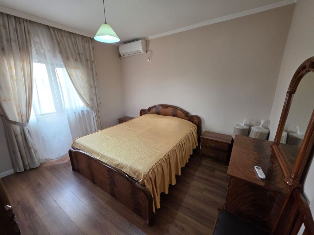 Affittasi 1+1 a Komuna