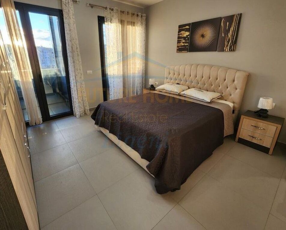 Qera, Apartament 1+1, Stadiumi Dinamo, Tirane.