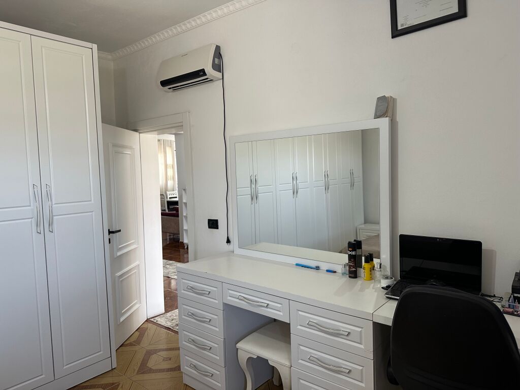 Private House for Sale - Tapizes Lake