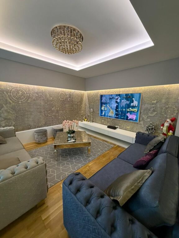 📌Shitet apartament 3+1+2 pranë Stadiumit Air Albania – Rruga e Elbasanit