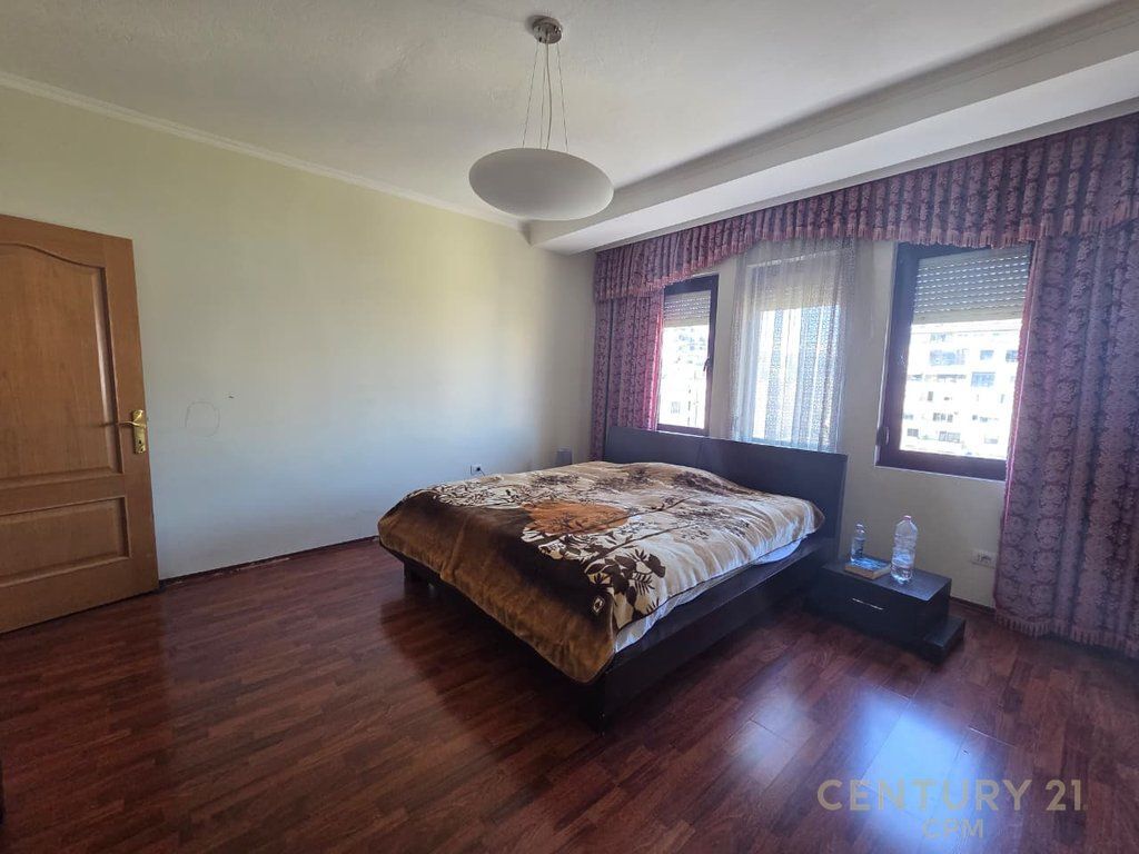 Appartamento 3+1 in vendita nella zona di Ish Blloku, Tirana