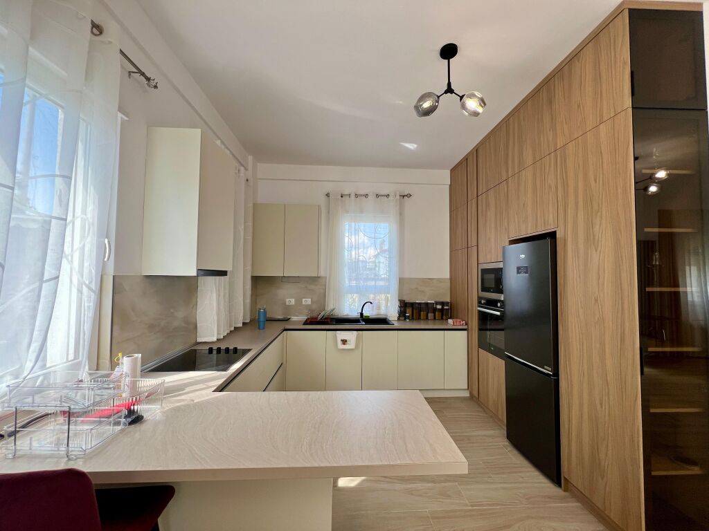 3-storey Villa for rent, “Rezidenca Vilat Lule”, Mjull Bathore