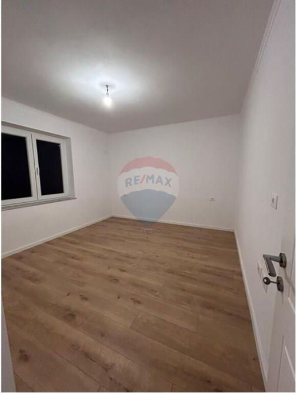 Apartment - For Rent - Durrës Street, Tirana