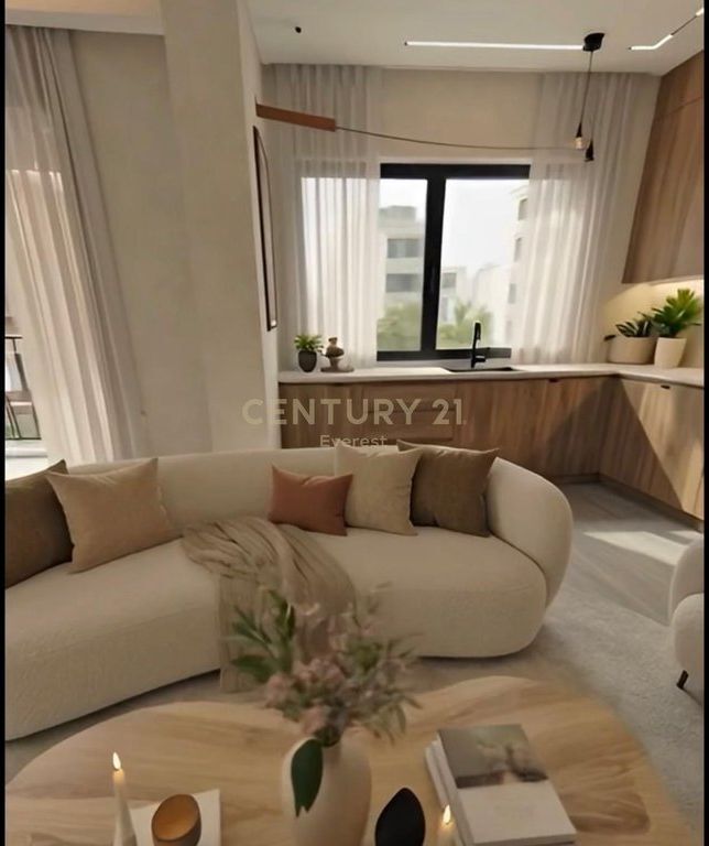 SHITET APARTAMENT 3+2 TEK BULEVARDI I RI