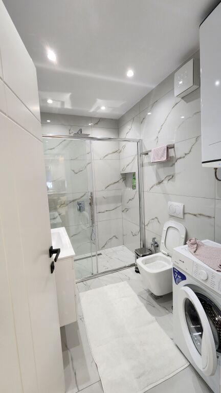 Appartamento 1+1 in affitto vicino all'Università Mediterranea d'Albania