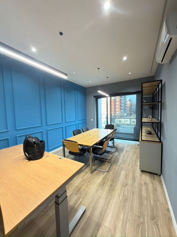 Ambient zyre për qira tek 📍Future Home Residence