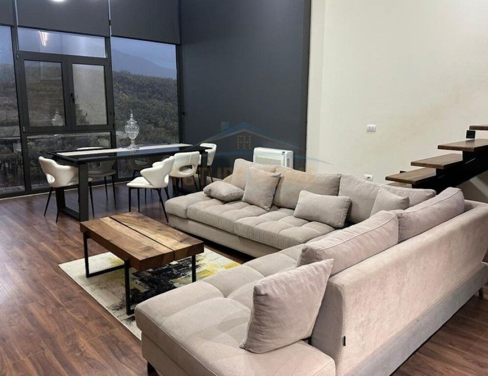 Shitet, Duplex 2+1, Fresk , Tiranë