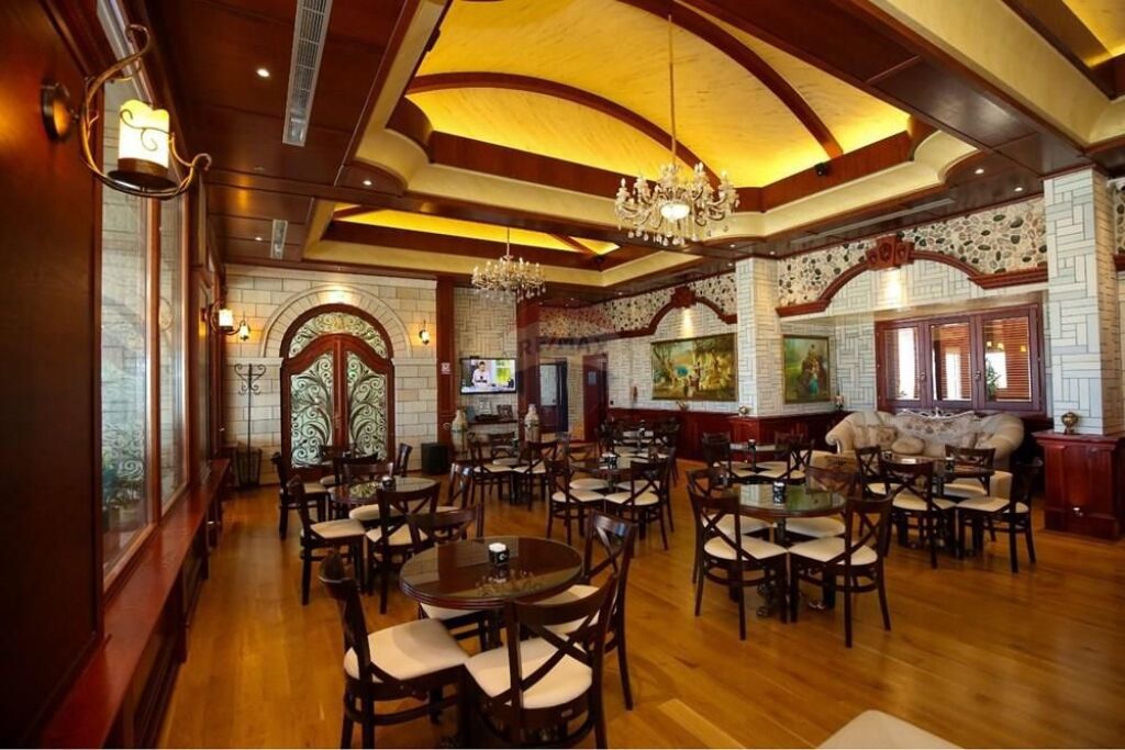 🏨 Hotel për Qira – Kuzum Baba, Vlorë