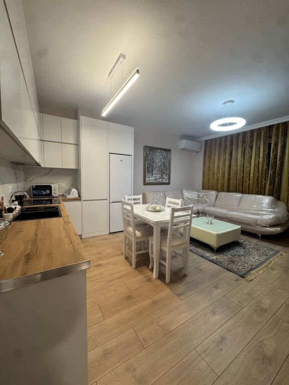 Apartament 2+1 qera ,  Rruga e Kavajes