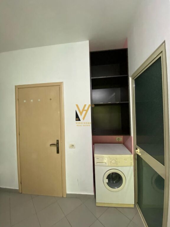 STUDIO APARTMENT FOR RENT ON DURRES STREET 35,000 LEKE