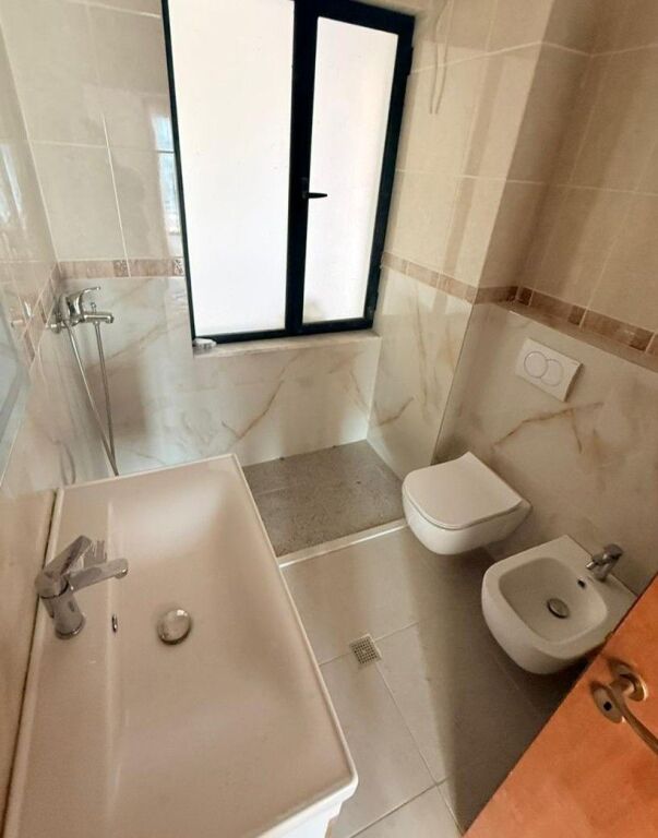 📌 Apartament 2+1 për shitje – tek Mbikalimi i Kristalit