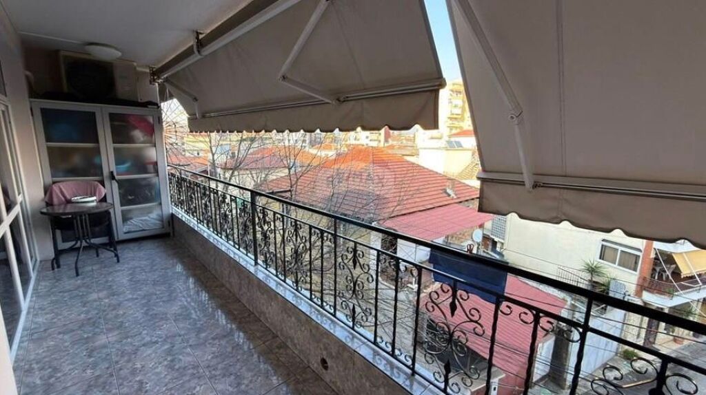 SHITET APARTAMENT 3+1 – RRUGA E KAVAJËS ID: 530491001-596