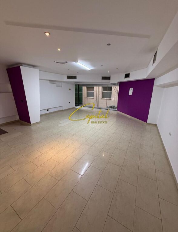 BUSINESS PREMISES FOR SALE 147 M2 ELBASAN ROAD 530,000 EURO