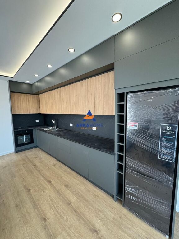 VENDESI APPARTAMENTO 2+1+2+VERANDA PRESSO “RESIDENZA KLENSI” 270.000 EURO