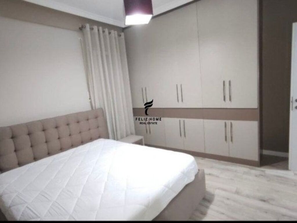 APARTAMENT ME QERA 2+1 KOPSHTI BOTANIK 60.000 LEKE FH-64413