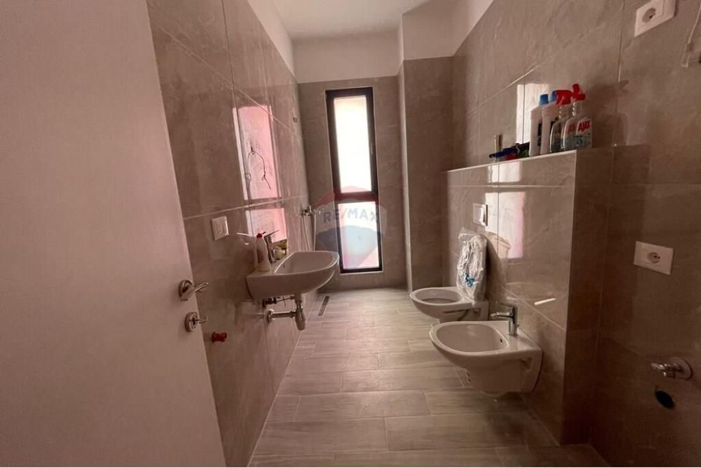 Office for rent, Dibra Street, Pharmacy 10