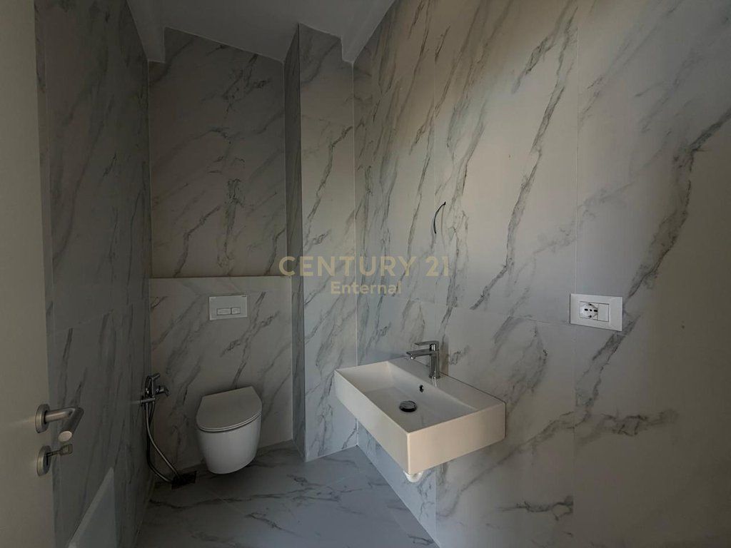 Villa in vendita presso il residence ''ABA'', a Farke