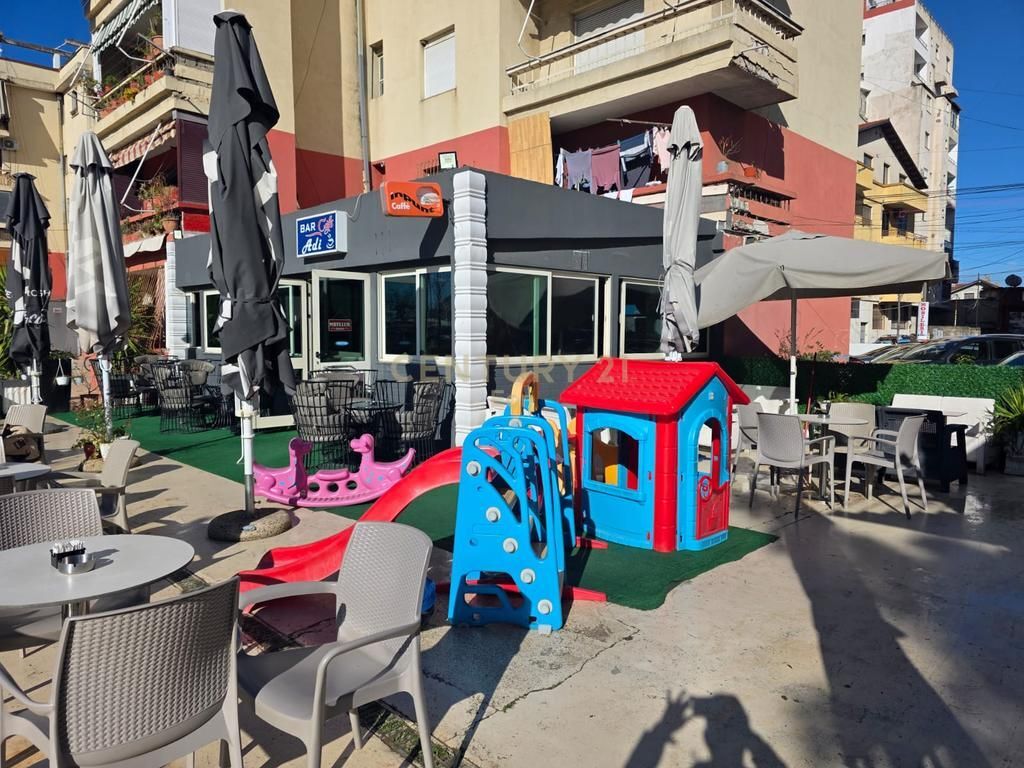 WE SELL BUSINESS PREMISES BAR/LOCAL DURRES !