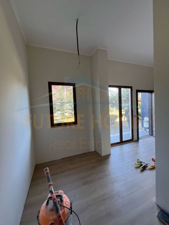 Tirane, shitet apartament 2+1 Kati 1, 109 m² 136.250 € (Rruga e Dajtit, Fresk Tirane)