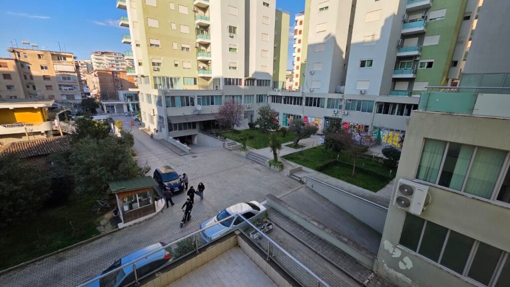 Apartament 2+1+2 me Qira Afatgjatë – Pranë Green Residence, Vlorë