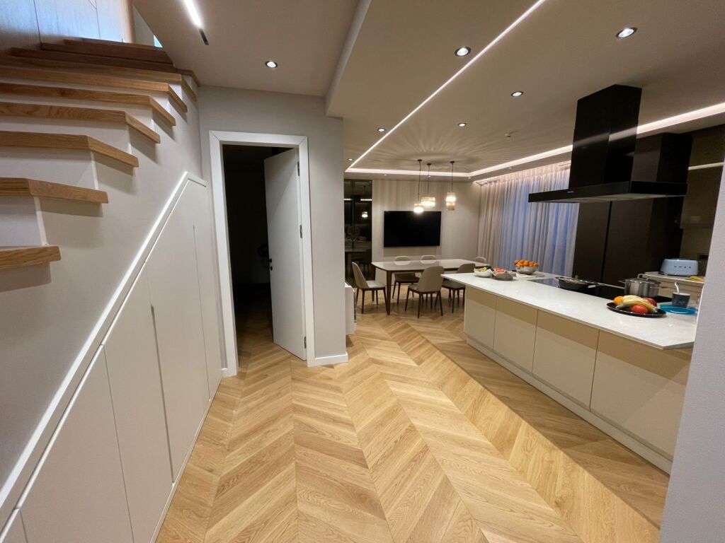 🏡 3-Storey Villa for Sale – Mandarin Residence TEG