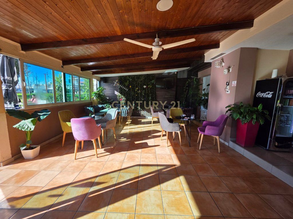 WE SELL BUSINESS PREMISES BAR/LOCAL DURRES !