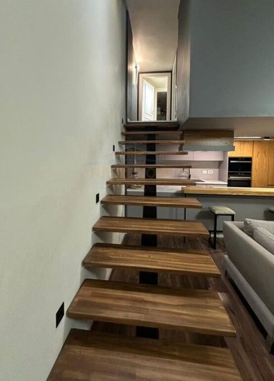 Shitet, Duplex 2+1, Fresk , Tiranë