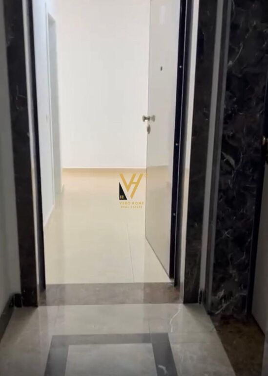 JEPET ZYRE 65 M2 ME QIRA TE ISH SHESHI SHQIPONJA 65.000 LEKE