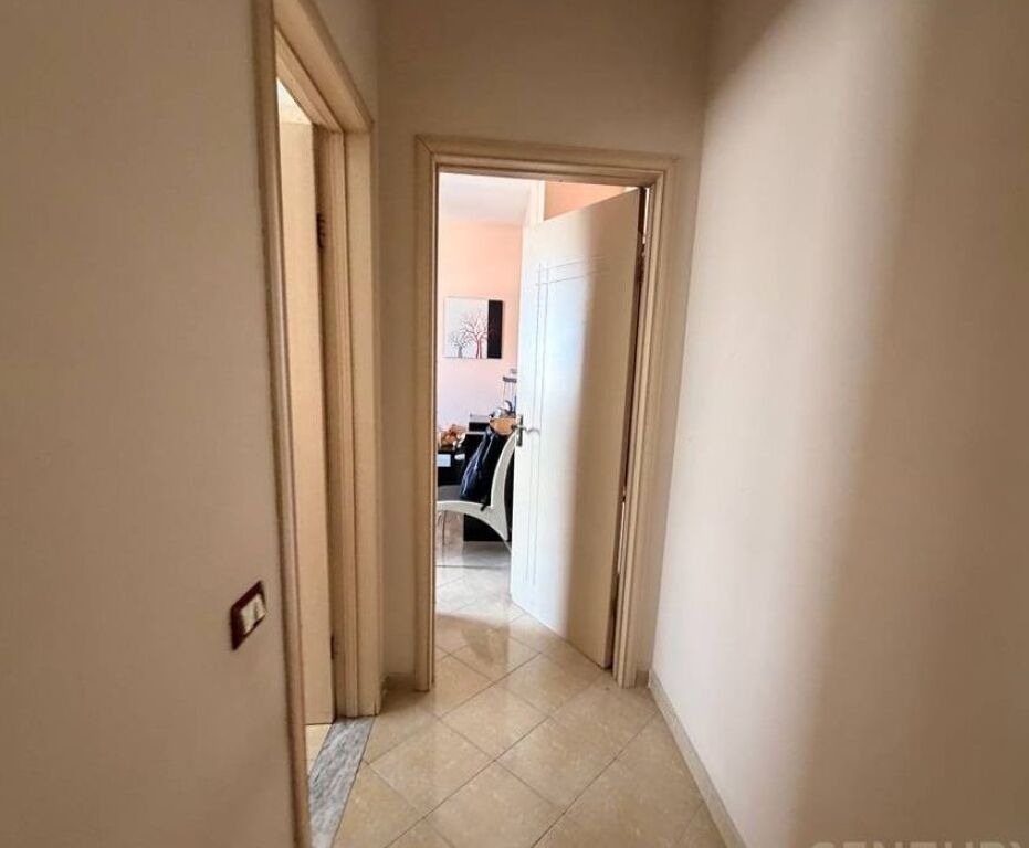 SHESIM APARTAMENT 1+1 NE VASIL SHANTO!