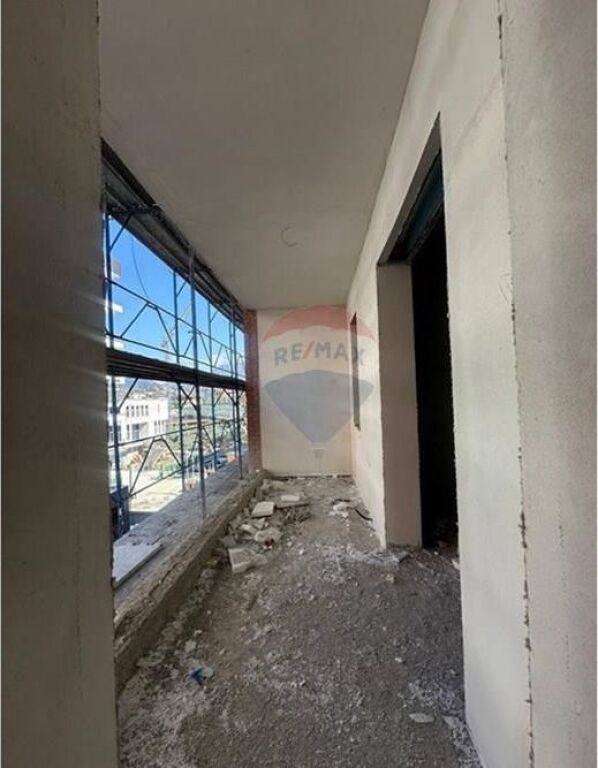 APARTAMENT 2+1+2 PER SHITJE NE PASKUQAN