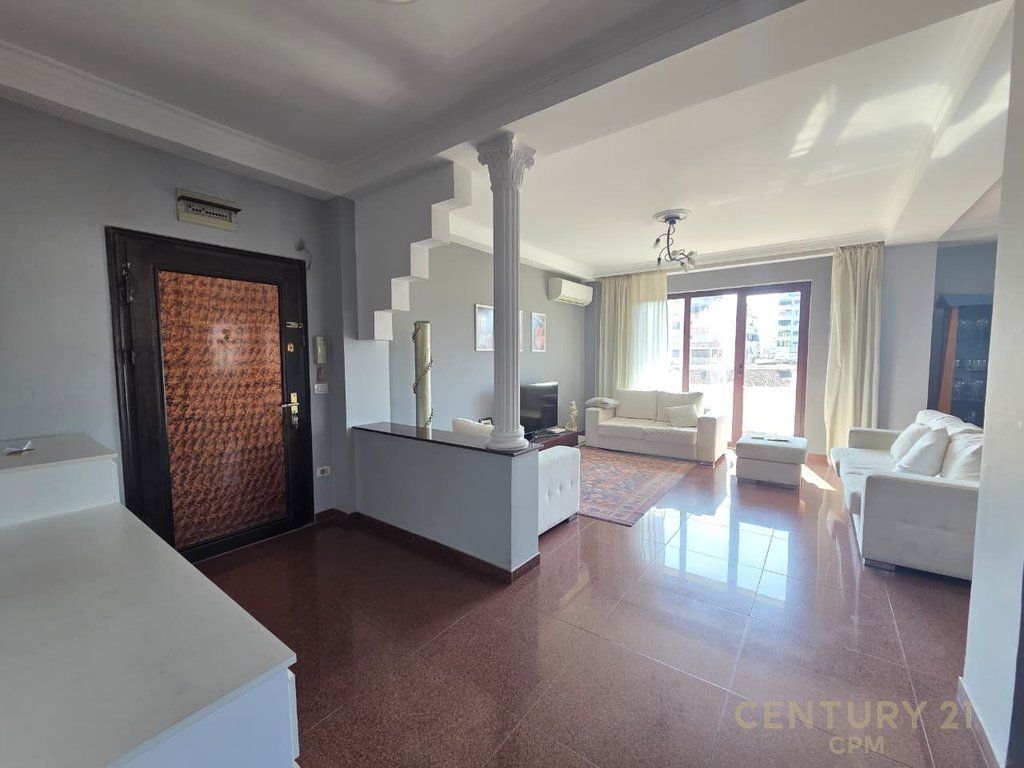 Appartamento 3+1 in vendita nella zona di Ish Blloku, Tirana