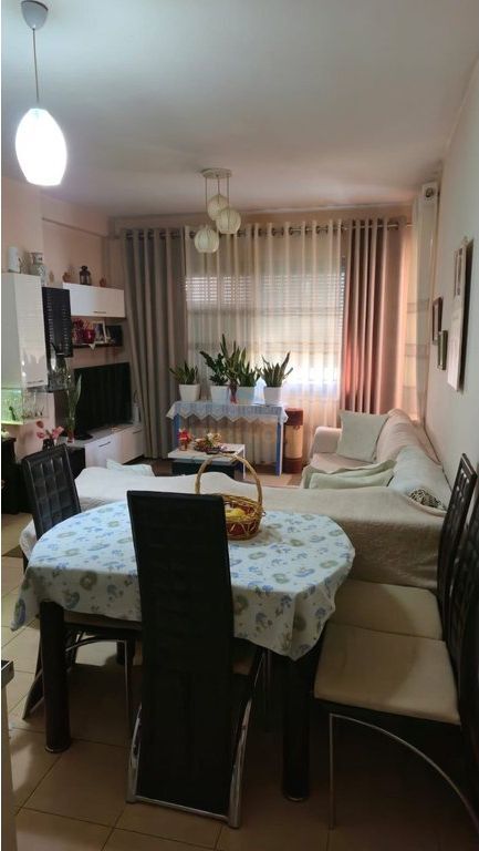 Shitet , Apartament 2+1 , Yzberisht , Tirane