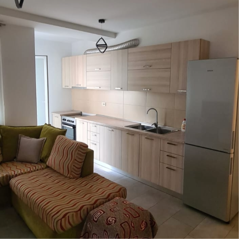 Apartament 1+1 me qira