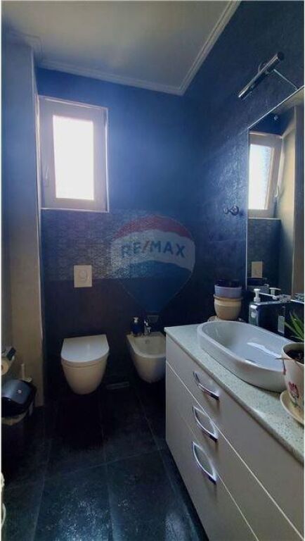 Appartamento 3+1+2 in affitto Blloku