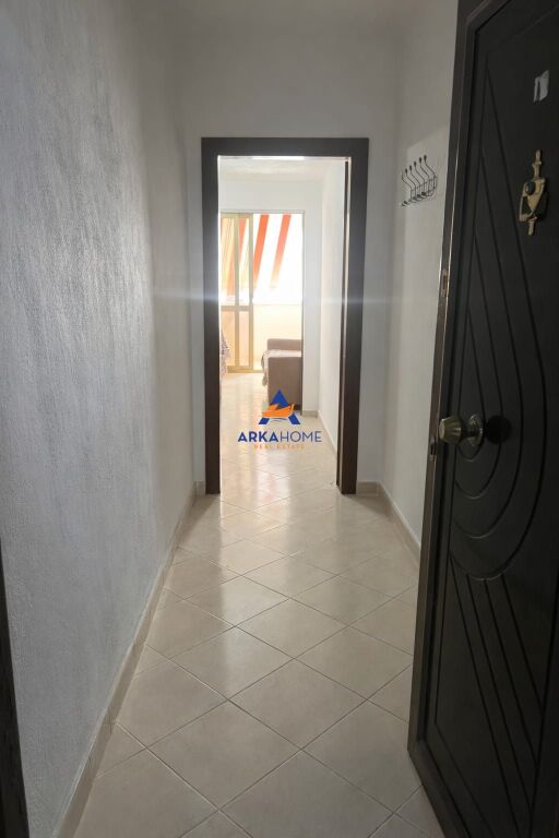 VENDESI APPARTAMENTO 1+1+BALCONE "GOLEM, DURRES" 90.000 EURO