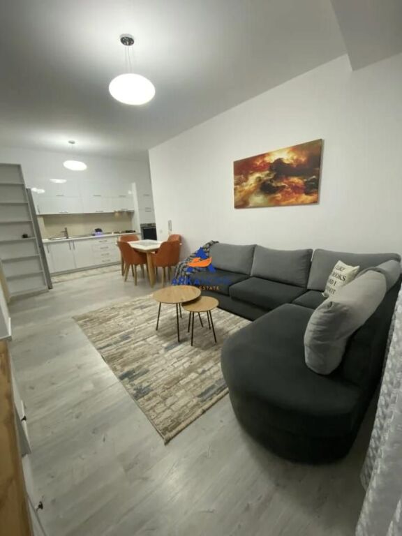 APPARTAMENTO IN AFFITTO 2+1+2 BALCONI