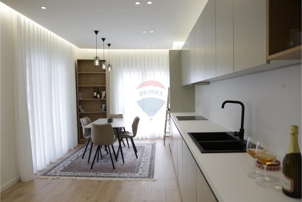 Appartamento di lusso 2+1 in affitto Zogu Zi