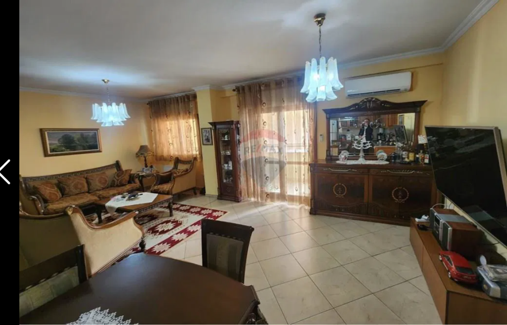 Apartment for sale 3+1+2 at the Paris Municipality