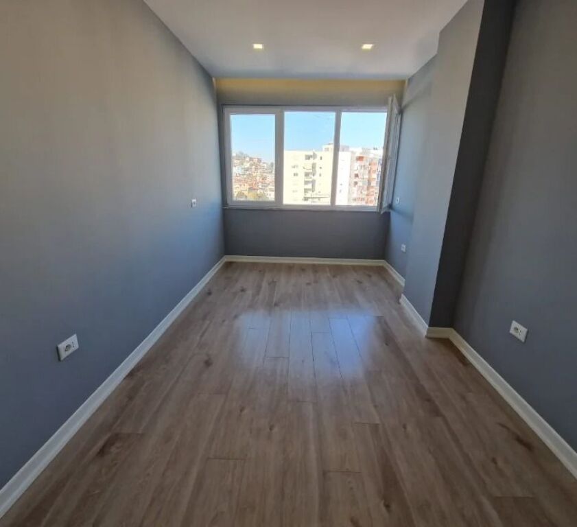 Affitto | Appartamento 2 + 1+Blk| Yzberisht | 500 €/mese