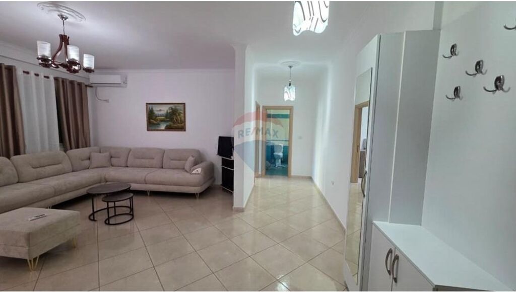 🏡 Apartament 2+1+2 për Qira – Vlorë