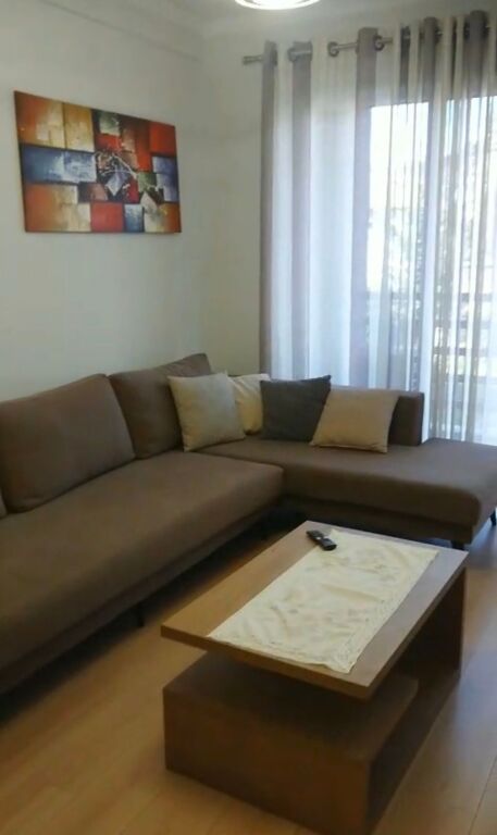 Affittasi 2+1+2 Complesso E88 presso Kupola 65.000 lek