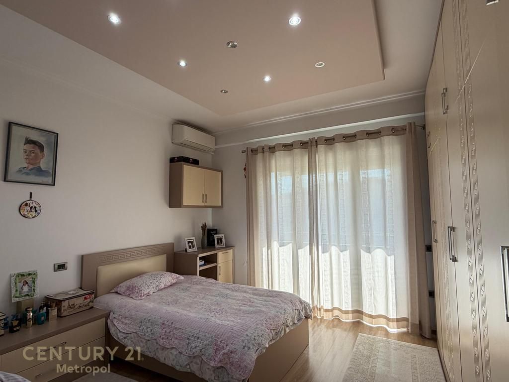 Super Apartment for Sale – Dry Lake (without Malore) 400,000 €