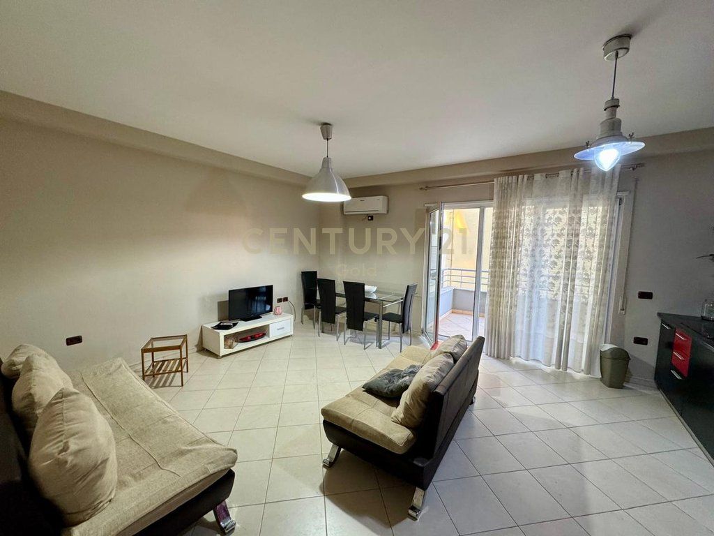 Kodra e Diellit, We rent out 2+1+2 apartment