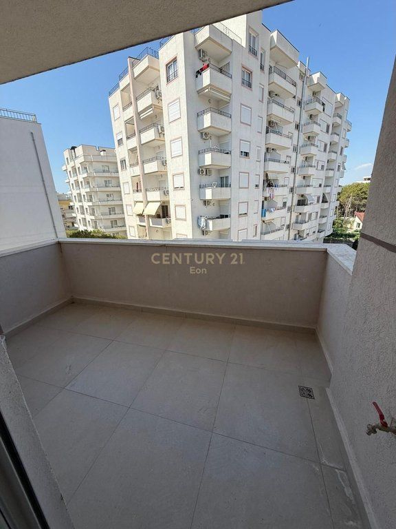 APARTMENT 1+1 FOR SALE ONLY 100M FROM THE SEA, IN QERRET !