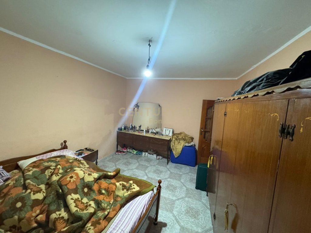 Apartament 2+1 Per Shitje Stadiumit, Durres !