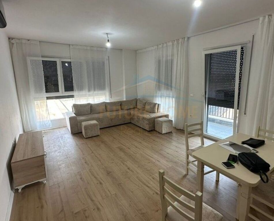 Affitto, Appartamento 2+1+2, Trio Tower, Don Bosko.