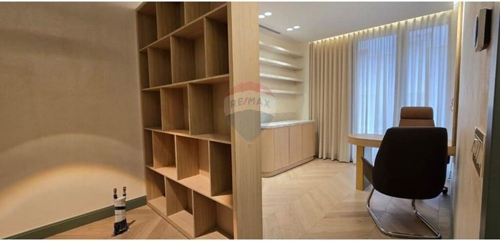 ZYRE PER QIRA ALTANA.